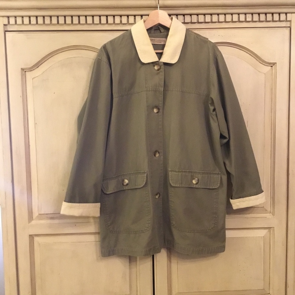 Marsh Landing Classic Green Jacket with Cream Accents Size M